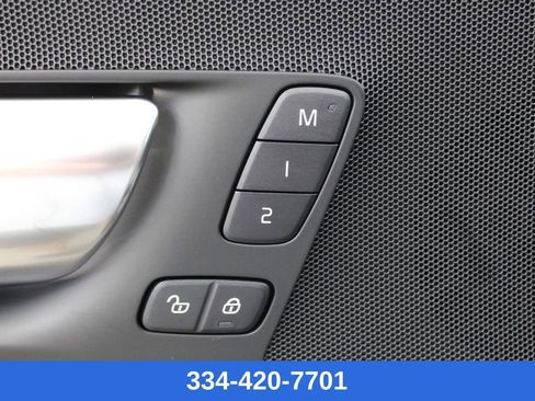 New 2026 Volvo XC60 B5 Plus w/ Protection Package Premier image 18