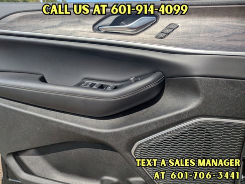 New 2026 Jeep Grand Cherokee Limited AWD/4WD image 14