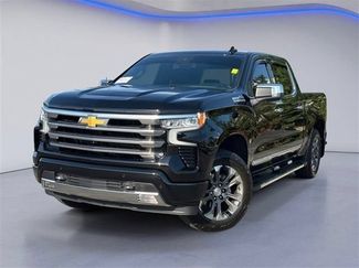 Used 2025 Chevrolet Silverado 1500 High Country w/ Z71 Off-Road Package AWD/4WD video 2