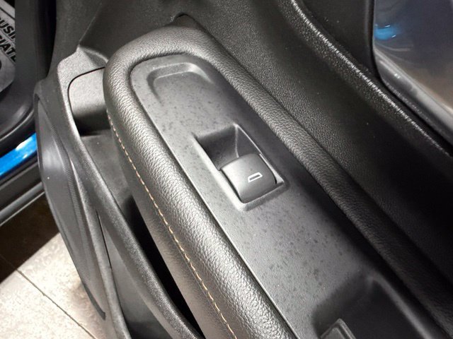 Used 2020 GMC Terrain SLE w/ LPO, Floor Liner Package AWD/4WD image 25