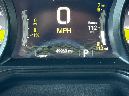 Used 2024 Jeep Wrangler Unlimited Sahara AWD/4WD image 39
