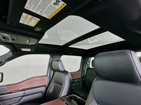 Used 2022 Ford F150 Lariat w/ Equipment Group 502A High image 26