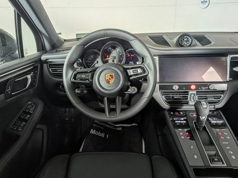 New 2026 Porsche Macan Turbo image 21