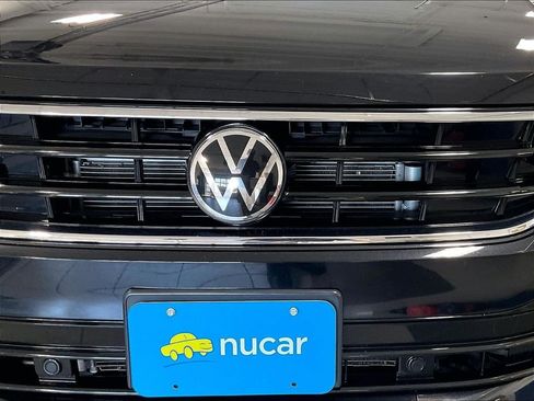 Used 2023 Volkswagen Tiguan SE R-Line AWD/4WD image 33
