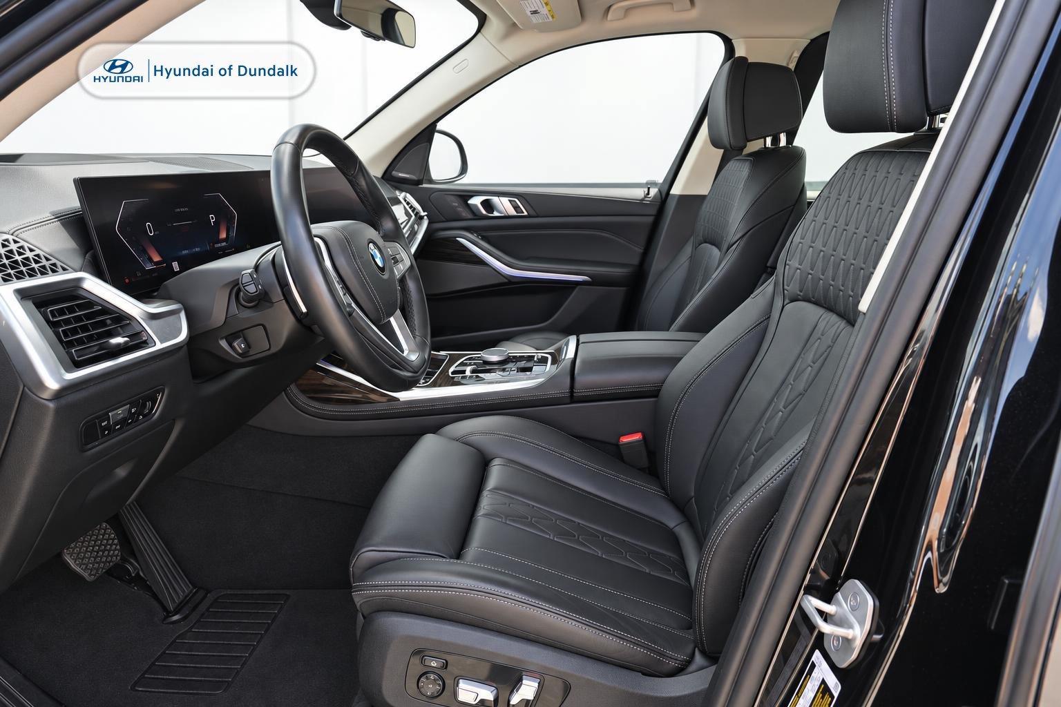 Used 2023 BMW X7 xDrive40i AWD/4WD image 7