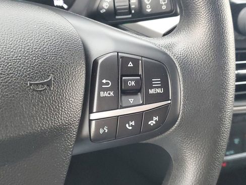 Used 2020 Ford Escape SE image 16