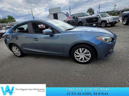 Used 2016 MAZDA MAZDA3 i Sport FWD image 8