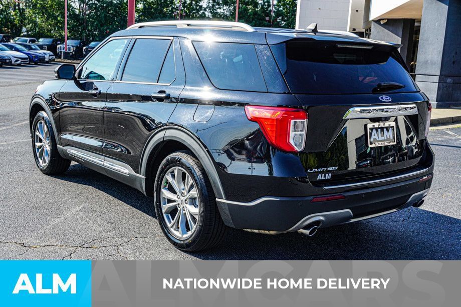 Used 2021 Ford Explorer Limited w/ Equipment Group 301A RWD image 4
