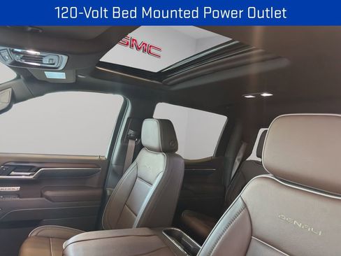 New 2025 GMC Sierra 1500 Denali w/ Technology Package AWD/4WD image 16