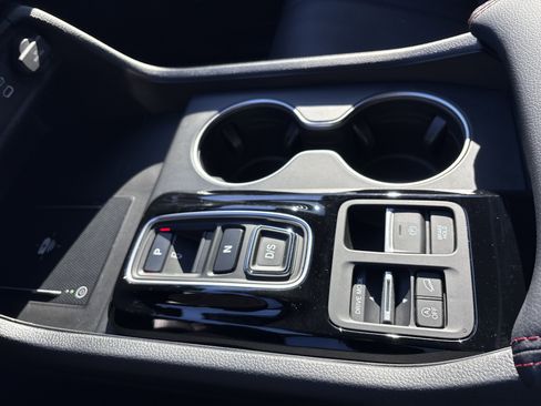 Used 2025 Honda Pilot Black Edition image 33