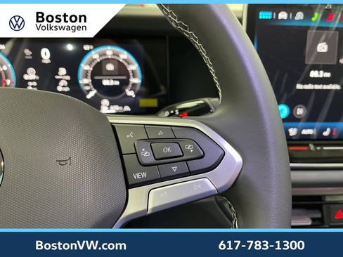 New 2026 Volkswagen Tiguan SE image 13