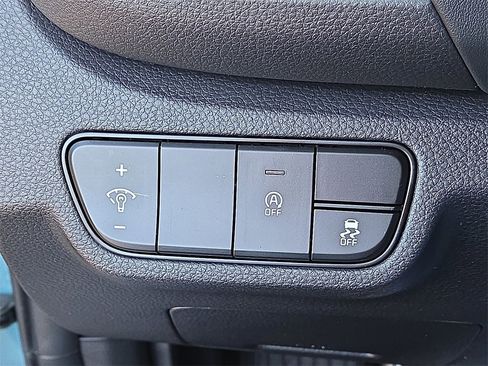 Certified 2024 Kia Seltos EX image 27