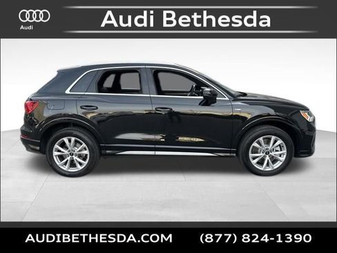 Certified 2025 Audi Q3 2.0T Premium Plus w/ Premium Plus Package image 8