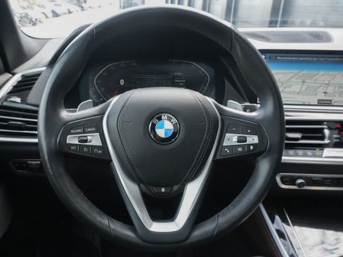 Used 2020 BMW X5 xDrive40i w/ Executive Package image 18