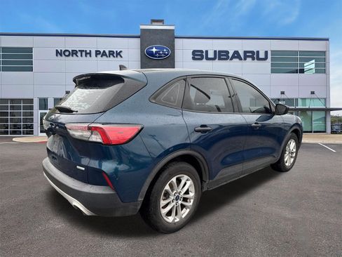 Used 2020 Ford Escape S FWD image 3