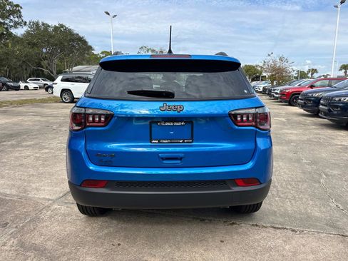 New 2026 Jeep Compass Latitude AWD/4WD image 4