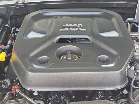 Certified 2021 Jeep Wrangler Unlimited Sport AWD/4WD image 18