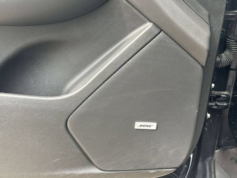 Used 2021 Cadillac XT6 Luxury w/ LPO, Floor Liner Package FWD image 17