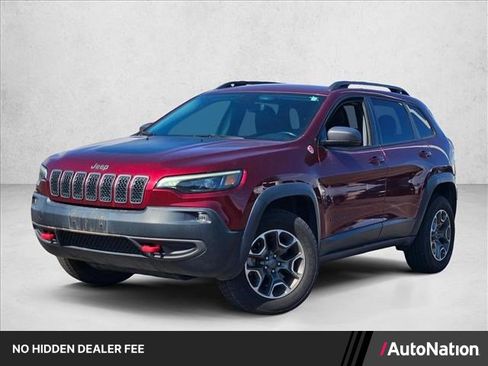 Used 2020 Jeep Cherokee Trailhawk w/ Cold Weather Group AWD/4WD image 1