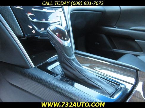 Used 2017 Cadillac XTS Luxury image 13