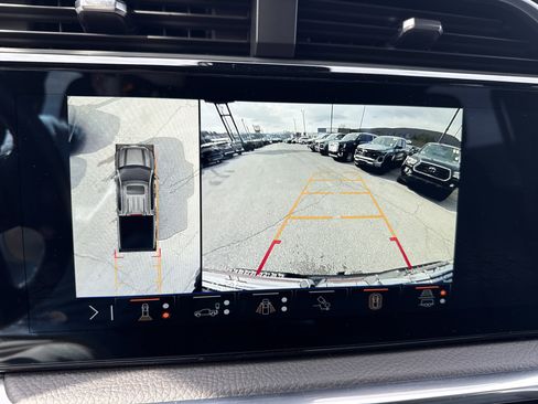 Used 2024 GMC Sierra 1500 Denali w/ Technology Package image 23