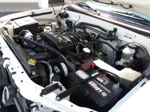 Used 2005 Toyota Tundra Limited image 20