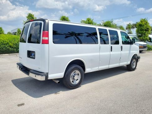 Used 2016 Chevrolet Express 3500 LT w/ LT Preferred Equipment Group RWD image 10