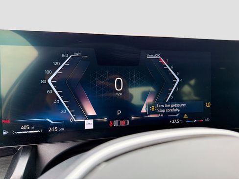 Certified 2025 BMW 530i image 42