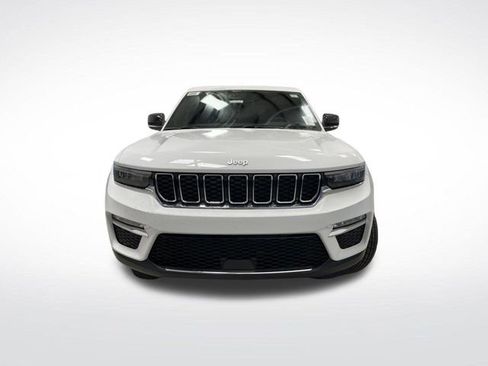 New 2025 Jeep Grand Cherokee Limited w/ Trailer Tow Package image 11