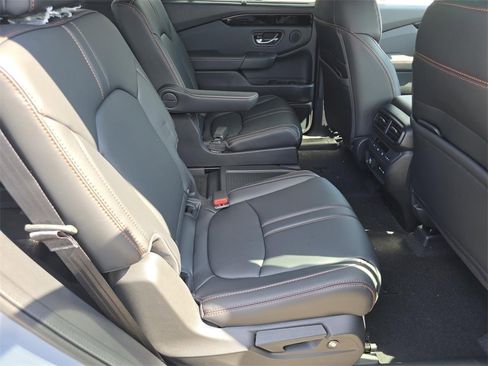 New 2025 Honda Pilot TrailSport image 22