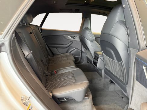 New 2026 Audi SQ8 Prestige AWD/4WD image 18