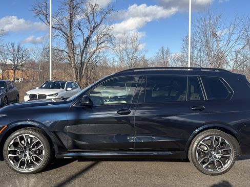 Used 2024 BMW X7 M60i w/ Executive Package image 7