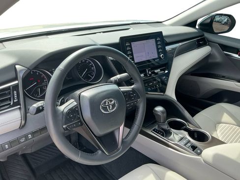 Used 2024 Toyota Camry SE AWD/4WD image 23