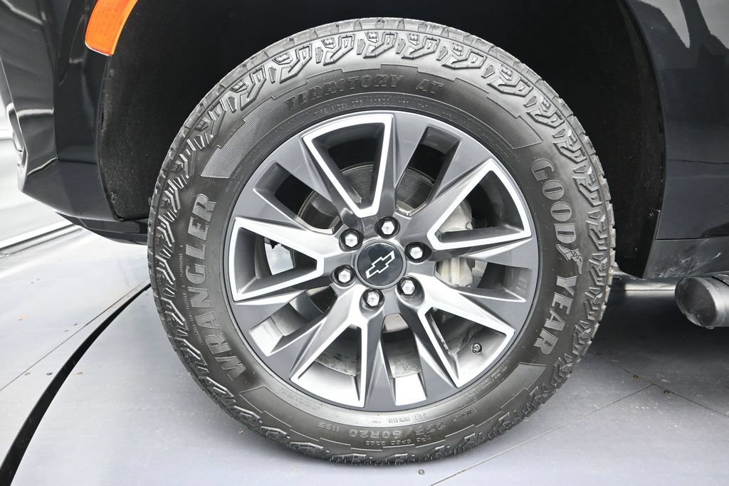 Used 2024 Chevrolet Tahoe Z71 AWD/4WD image 9