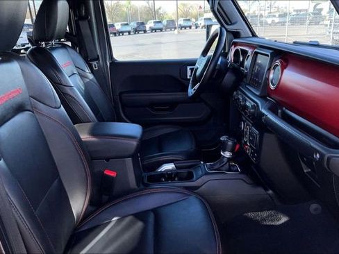Used 2022 Jeep Gladiator Rubicon w/ LED Lighting Group AWD/4WD image 7