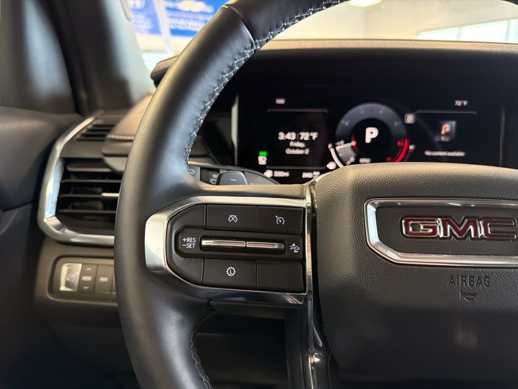 Used 2026 GMC Acadia Elevation w/ Elevation Premium Package AWD/4WD image 9