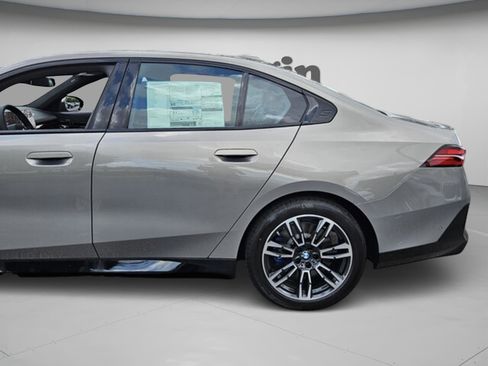 New 2026 BMW 530i w/ M Sport Package image 34