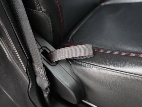 Used 2018 Jeep Wrangler Unlimited Rubicon w/ Dual Top Group image 65