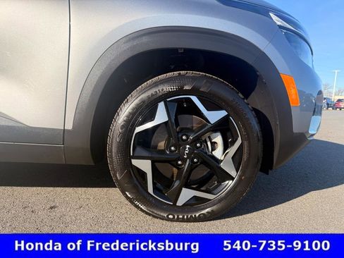 Used 2024 Kia Seltos EX image 14