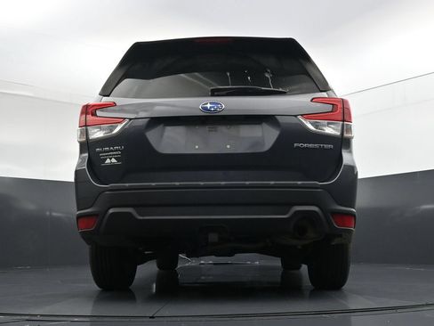 Used 2020 Subaru Forester Premium AWD/4WD image 21
