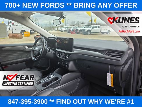 New 2026 Ford Escape SE FWD image 37