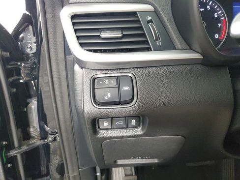 Used 2020 Kia Optima LX image 26