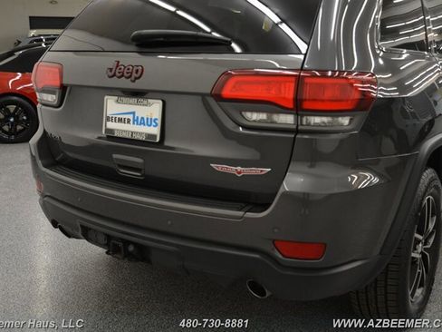 Used 2017 Jeep Grand Cherokee Trailhawk w/ Trailhawk Luxury Group image 41
