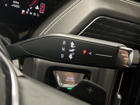 Used 2025 GMC Yukon XL AT4 Ultimate w/ LPO, Floor Liner Package AWD/4WD image 19