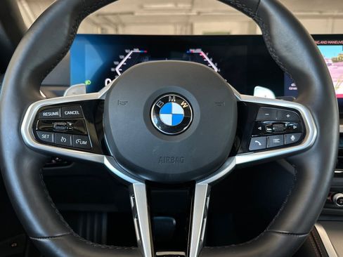 Used 2025 BMW 230i Coupe w/ M Sport Package RWD image 22
