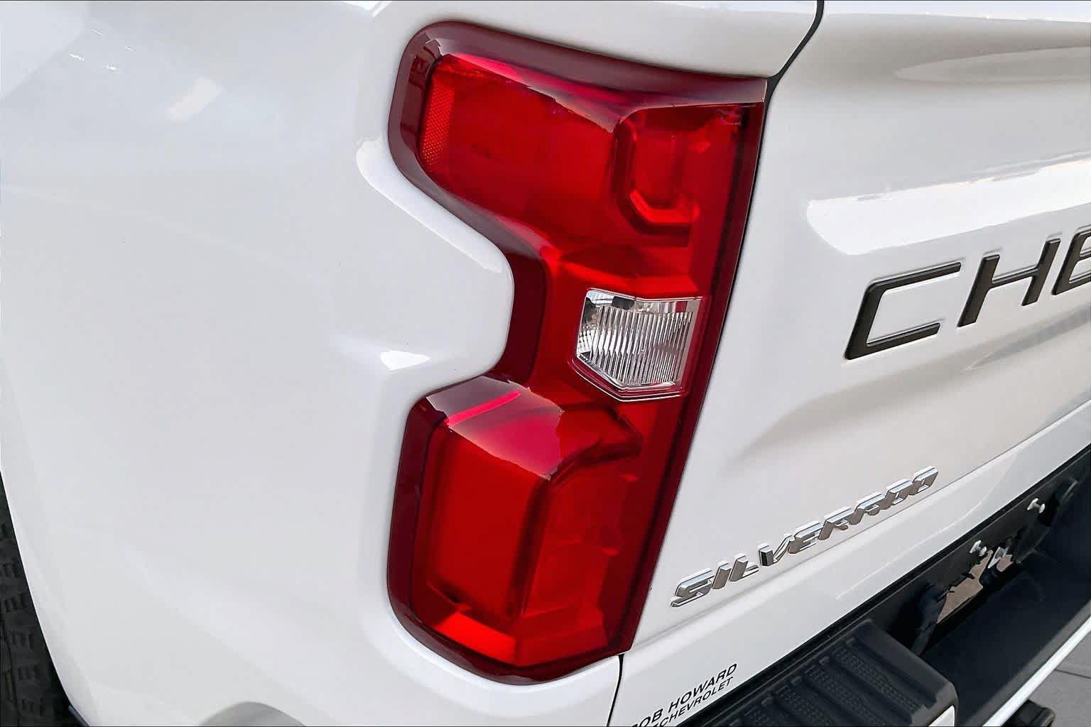 Used 2025 Chevrolet Silverado 1500 RST AWD/4WD image 28