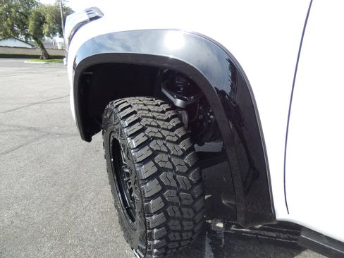 Used 2025 Toyota Tundra SR image 84