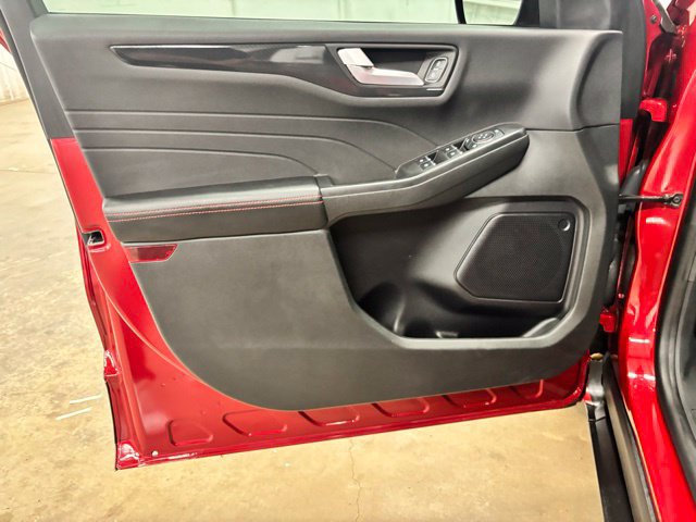 Used 2024 Ford Escape ST-Line w/ Tech Pack #1 FWD image 17