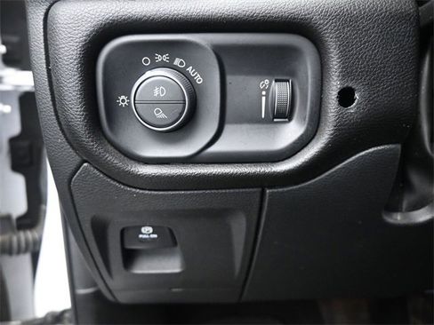 Used 2023 RAM 1500 Big Horn image 33