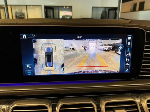 Used 2024 Mercedes-Benz GLS 580 4MATIC image 20